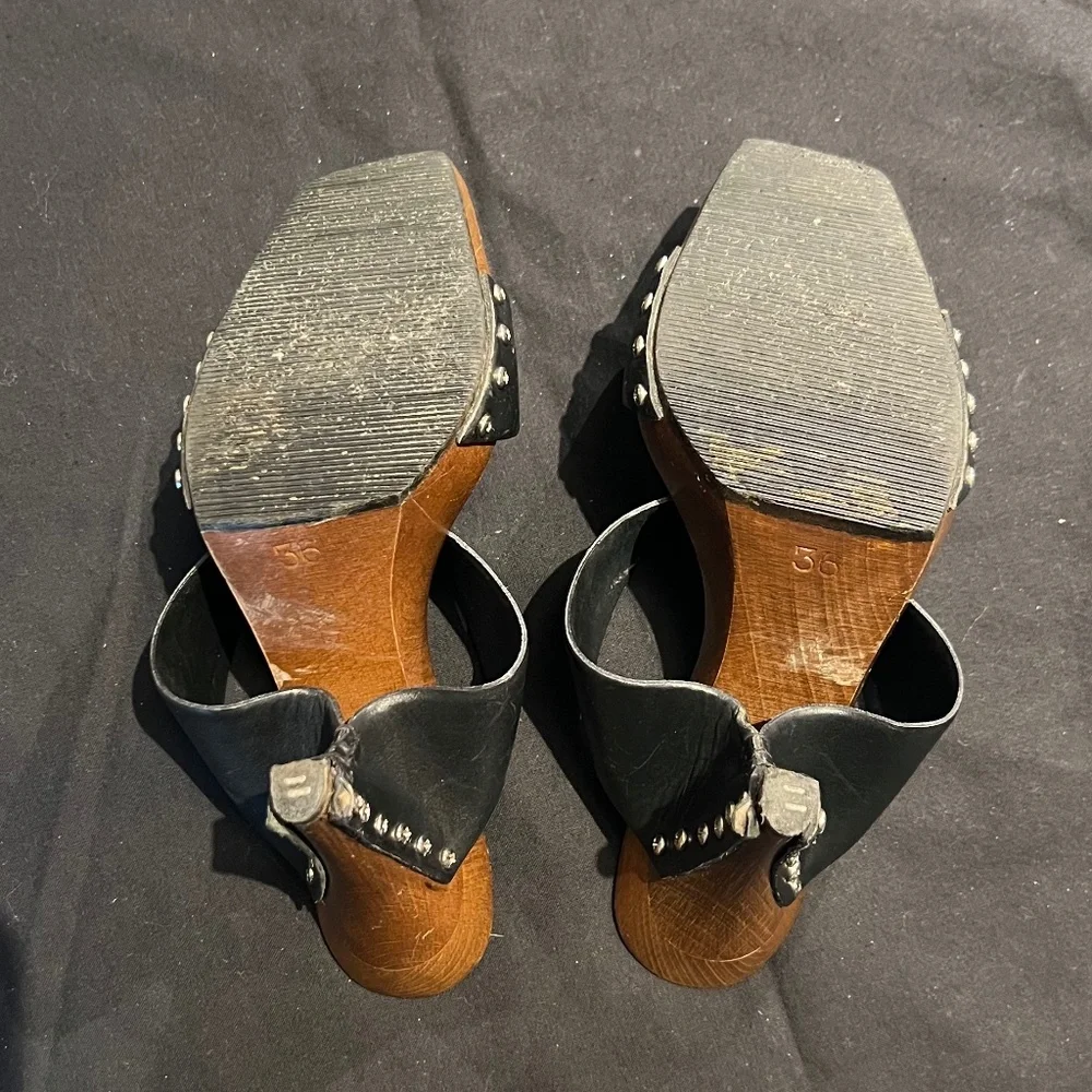 Chanel Heels - Picture 7 of 8